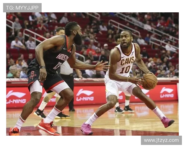 塔克半场7分钟8中5高效砍13分引爆比赛攻防表现全能输出 塔克半场7分钟8中5高效砍13分引爆比赛攻防表现全能输出